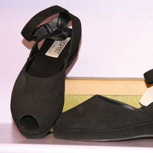 ESPRIT Cloris Black Sandals 8.5